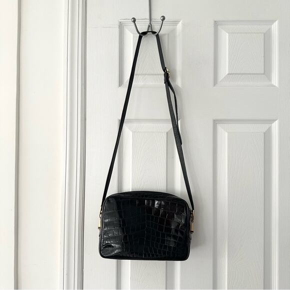 Sondra Roberts Vintage Black Leather Croc Embossed Rectangular Box Crossbody Bag - Picture 5 of 16